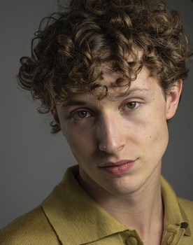 Lautaro Moran as Luca