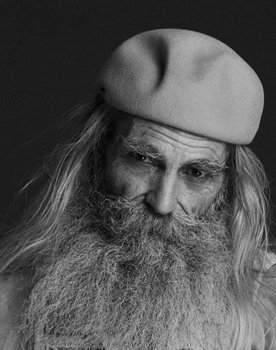 Adolfo Gómez Carbonell as Barman