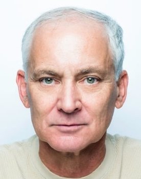 Sean Sullivan as Dean Collier