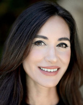 Melissa Papel as Sabina