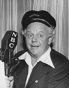 Charles Winninger as Mr. Bliss