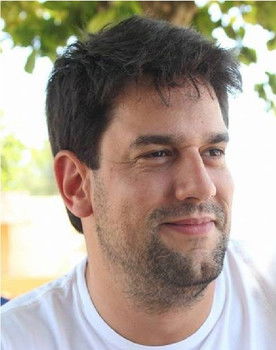 Rodrigo Oliveira as Turco