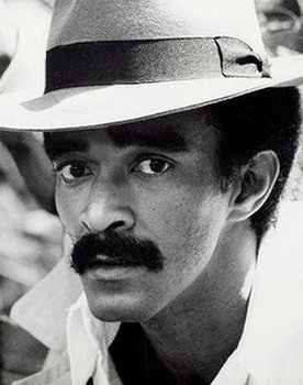Marcus Vinícius as Henrique Dias