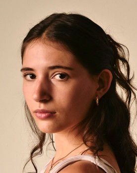 Darana Álvarez as Paula