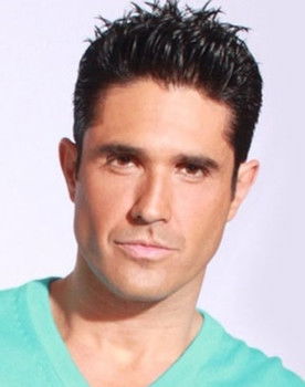 Rodolfo Jiménez as León Ríos