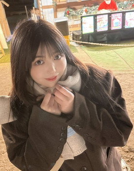双葉あゆか