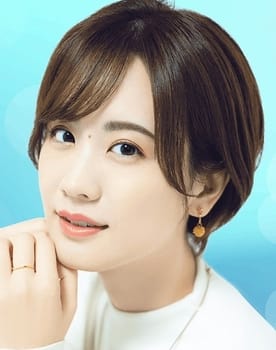 Asami Seto as Ultrawoman Beth (voice)