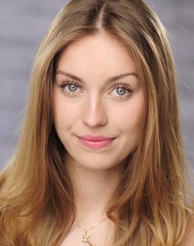 Victoria Kmiec as Genavieve Lincoln