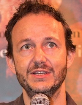 Pablo Benegas as Guitarrista