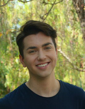 Tim Connolly as Andy