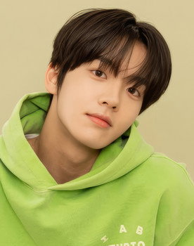 Won Gyu-bin as Lee Sa-rang