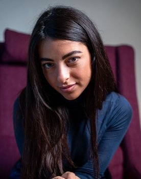 Emma Di Dio Faranna as Miriam