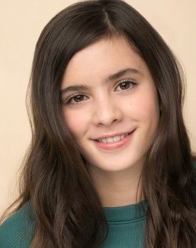 Kyla Duc as Charlotte (Young)