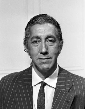 Ibanez Filho as Seu Vanarolli