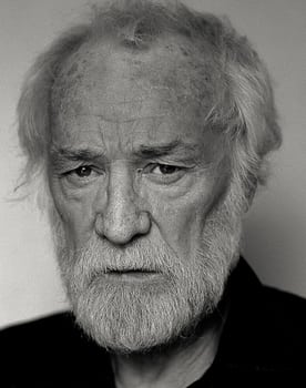 Richard Harris as Self