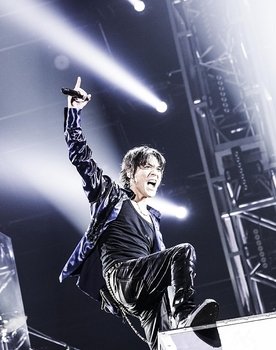 Kyosuke Himuro as Lead Vocals