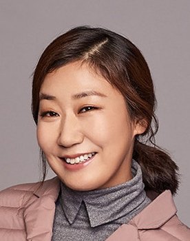 Ra Mi-ran as Cleaner
