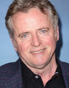 Aidan Quinn Photo