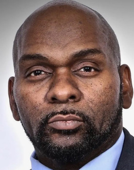 Michael Diallo McLendon as Henry