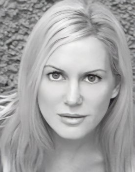 Anouk Ogueta
