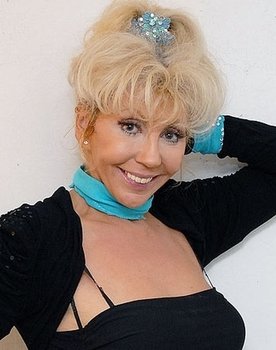 Kata Csongrádi
