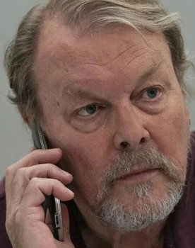 Hans Henrik Clemensen as Mr. Fagerdal