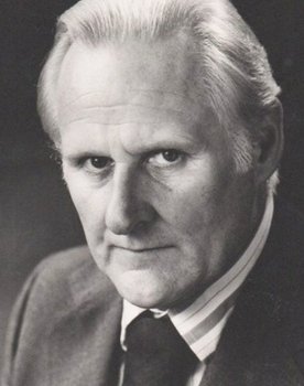 Peter Vaughan Photo