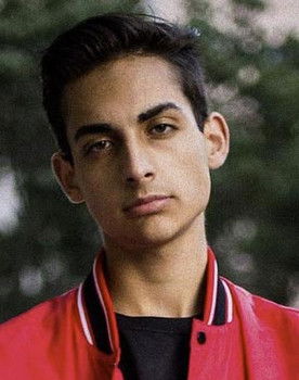 Elijah Macias as Franco