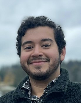Luis Quijano as 