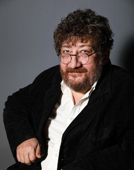 ერთი ლეღვი გზაზე