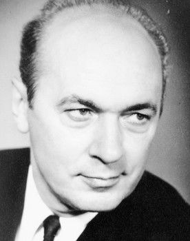 Gennadi Karnovich-Valua as 