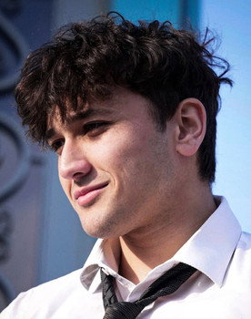 Igbal Ganbarov as Javid