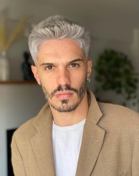 Juan Manuel Arancibia as Esteban