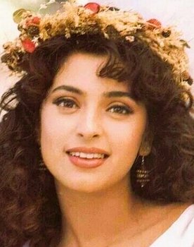 Juhi Chawla Mehta as Asha
