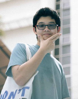 Teeraphod Maroengsith as A man who pee 1