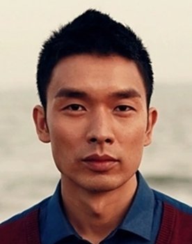 Zhou Bowen as 龙二