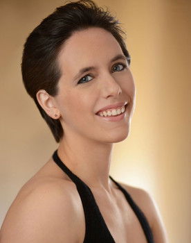 Sarah Kuklis as Rachel