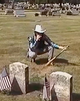 Samuel Asplund as The Ranger