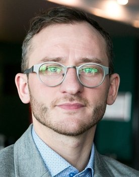 Rokas Petrauskas as Jonas