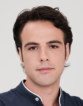 Mihalis Artemisiadis as Παναγιώτης Βλάχος