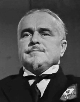 Konstantin Mikhitarov as чиновник