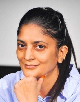 Sudha Kongara Prasad as Ramya's Professor (Cameo Appearance)
