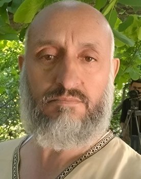 Egamberdi Rakhimov as 
