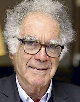 Carlo Ginzburg as Self - Historian