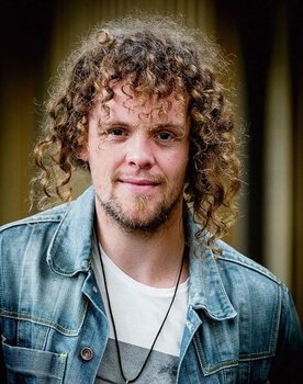 Marcel Veenendaal as 
