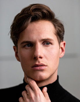 Jérémie Brassard as Andreas