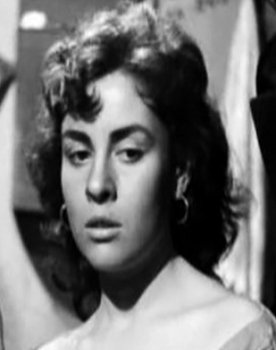 Marika Lekaki as Carmen