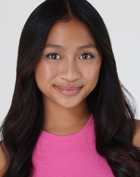 Chloe Adona