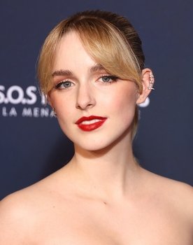 Mckenna Grace as Phoebe Spengler