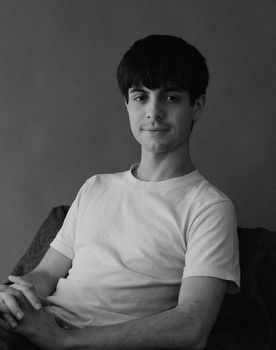 Joaquín Martínez as Joaco